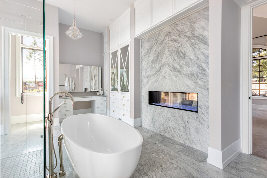 Marble bathroom with tub